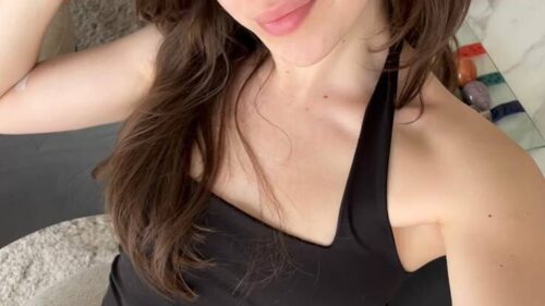 Amber James