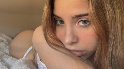 ItsElla